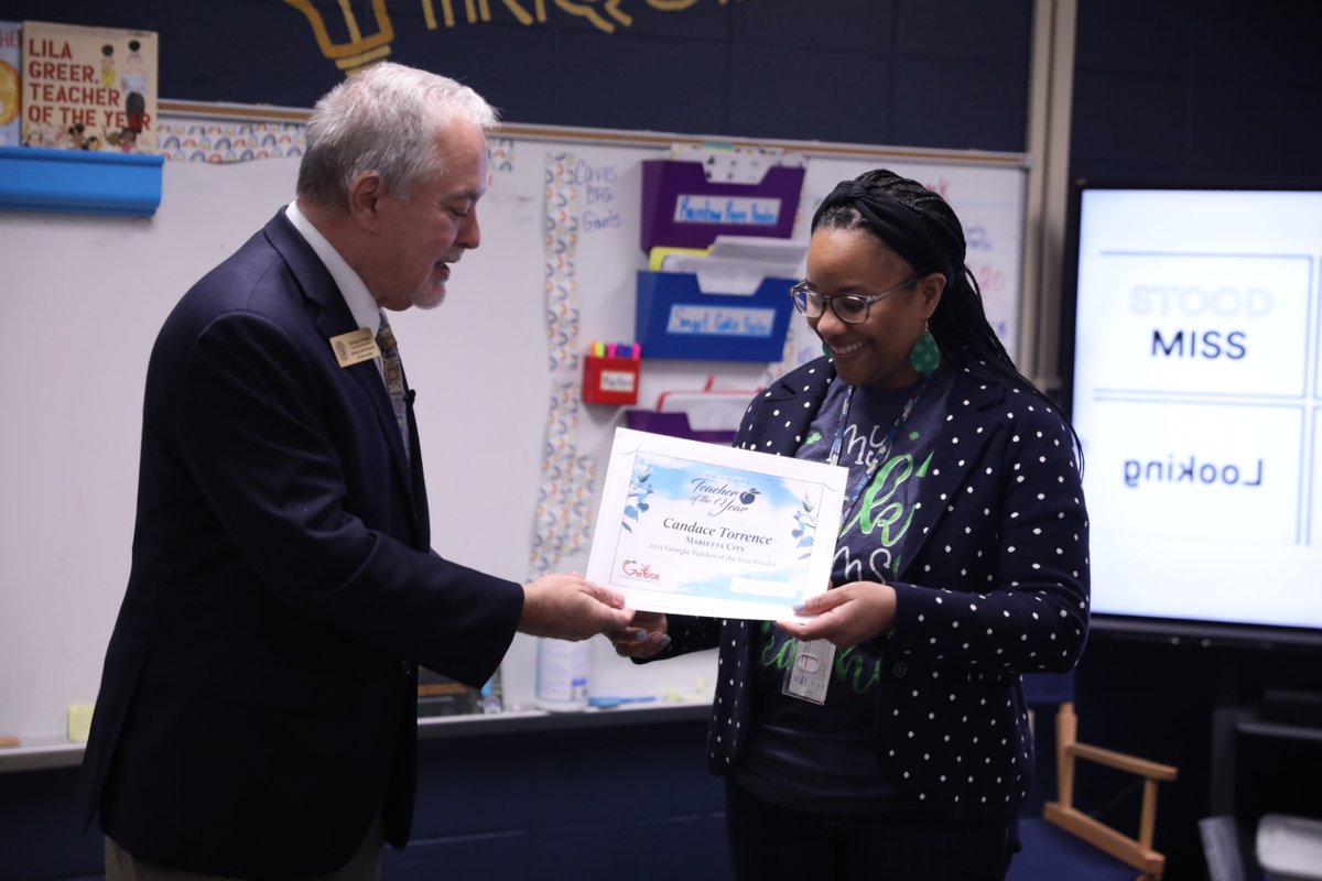 georgiadeptofed's tweet photo. Candace Torrence, who teaches gifted students at A.L. Burruss Elementary in Marietta City Schools, is one of 10 finalists for the '25 GA Teacher of the Year.

We've stopped by every finalist's school to surprise them with the news that they were in the top ten.  #GaTOTY #GaTOTY25 https://t.co/k8mtBDmneN