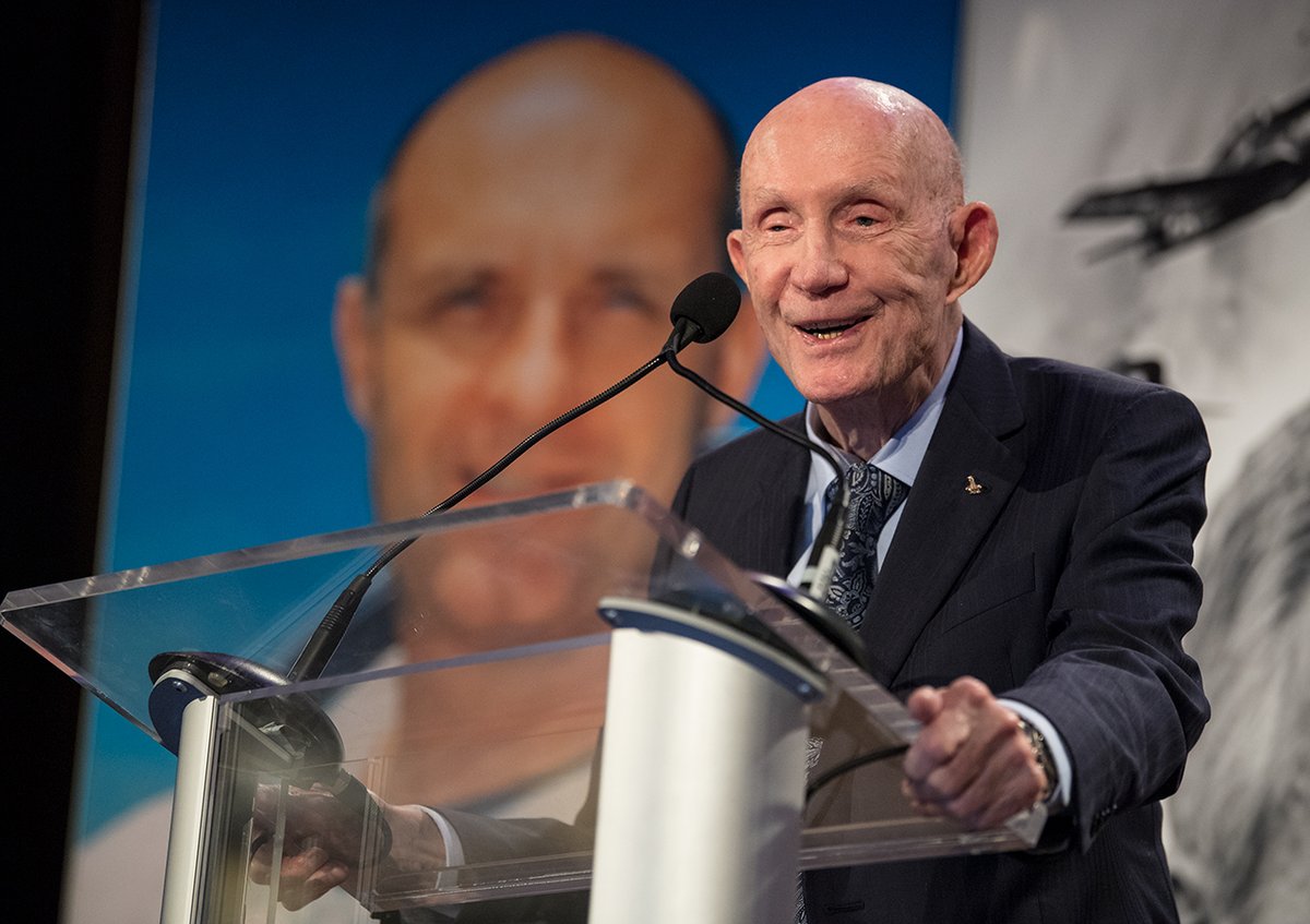 Thomas Stafford, NASA astronaut who led Apollo-Soyuz joint mission, dies at 93: collectspace.com/news/news-0318…