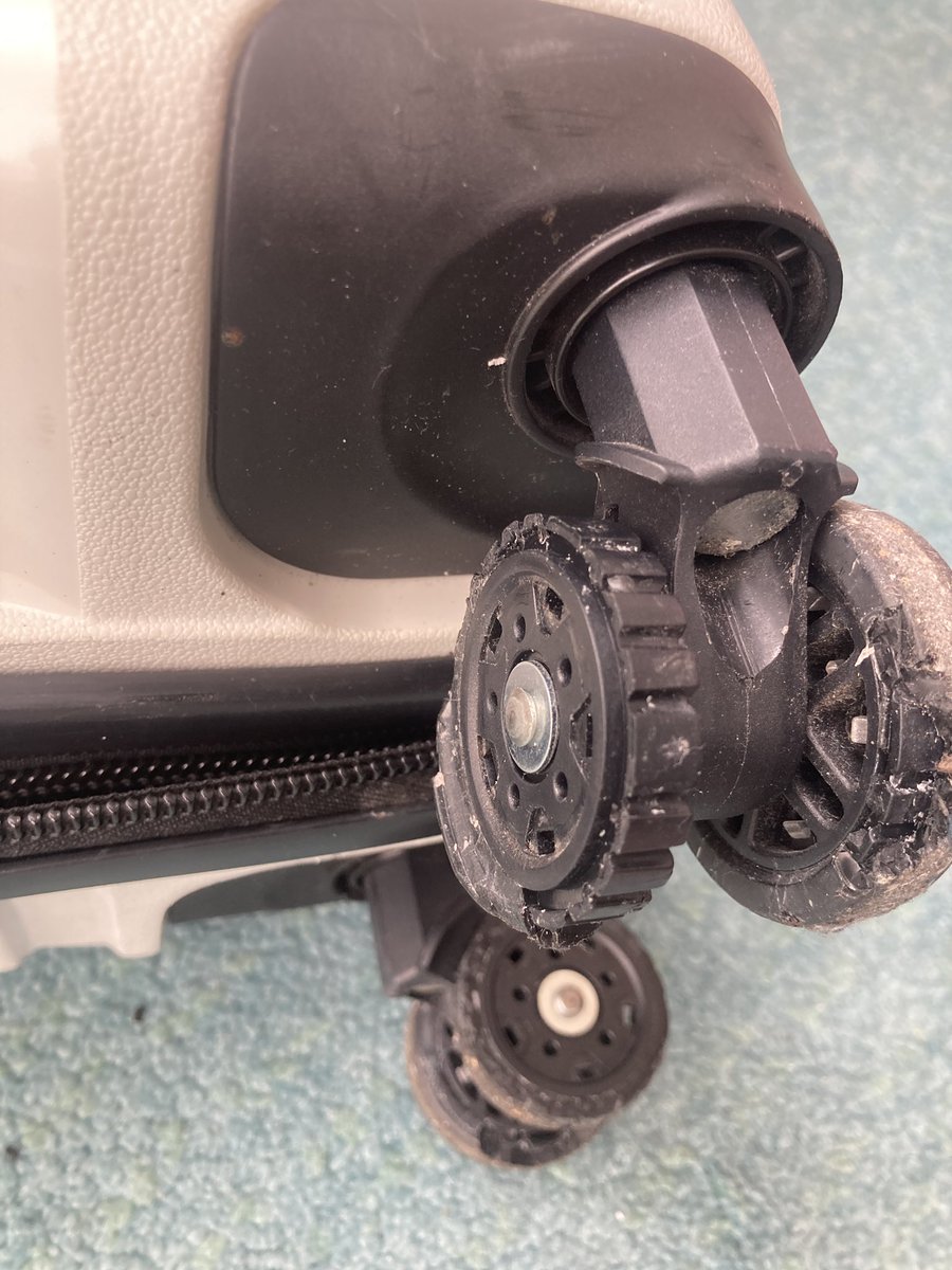 Andy Townsend tweet media