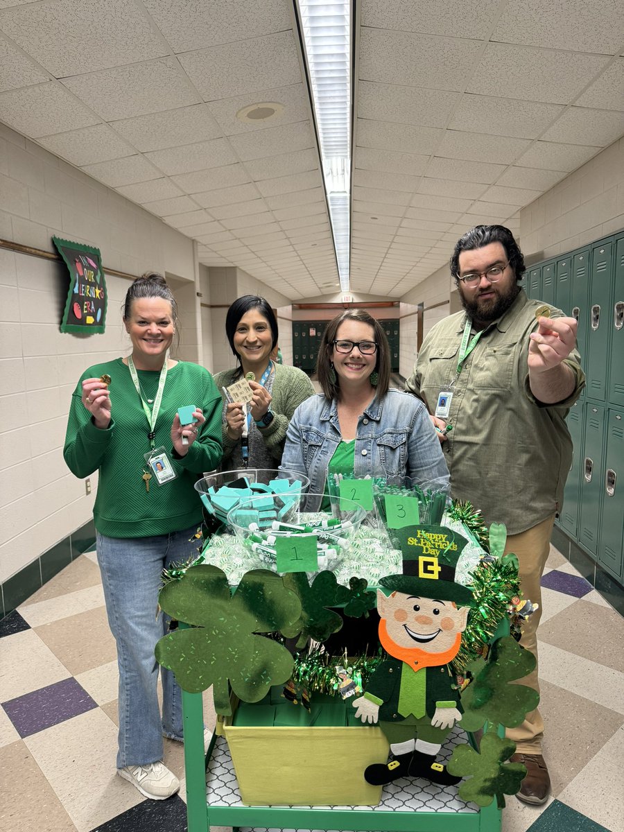 Mrs.CoachToliver tweet media