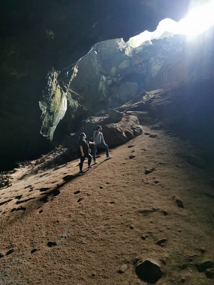 Went to a massive cave with <a href="/REALMissCreepyT/">Miss Creepy Tales 🔪🌸</a> we had a great time!