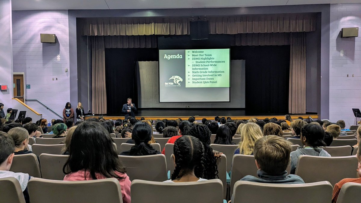 Thanks @DDMSBuzz for the amazing rising 6th grade program for our students! #greatthingshappenatthedrive