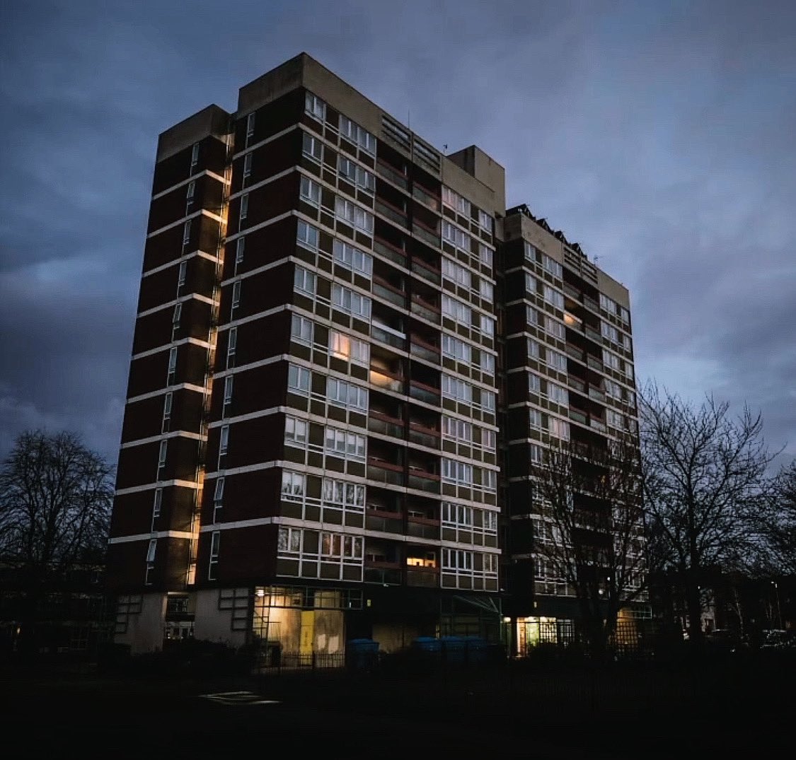 You’re invited to the launch of the film about Clapham Storeys - a beautiful & important project led by @CreaSols - 18 April 6-7pm at Roots Refills. Free but booking essential - eventbrite.com/e/clapham-revi…