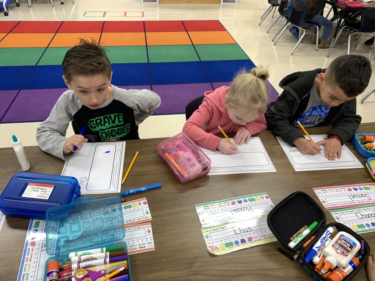 Amanda Barrett tweet media