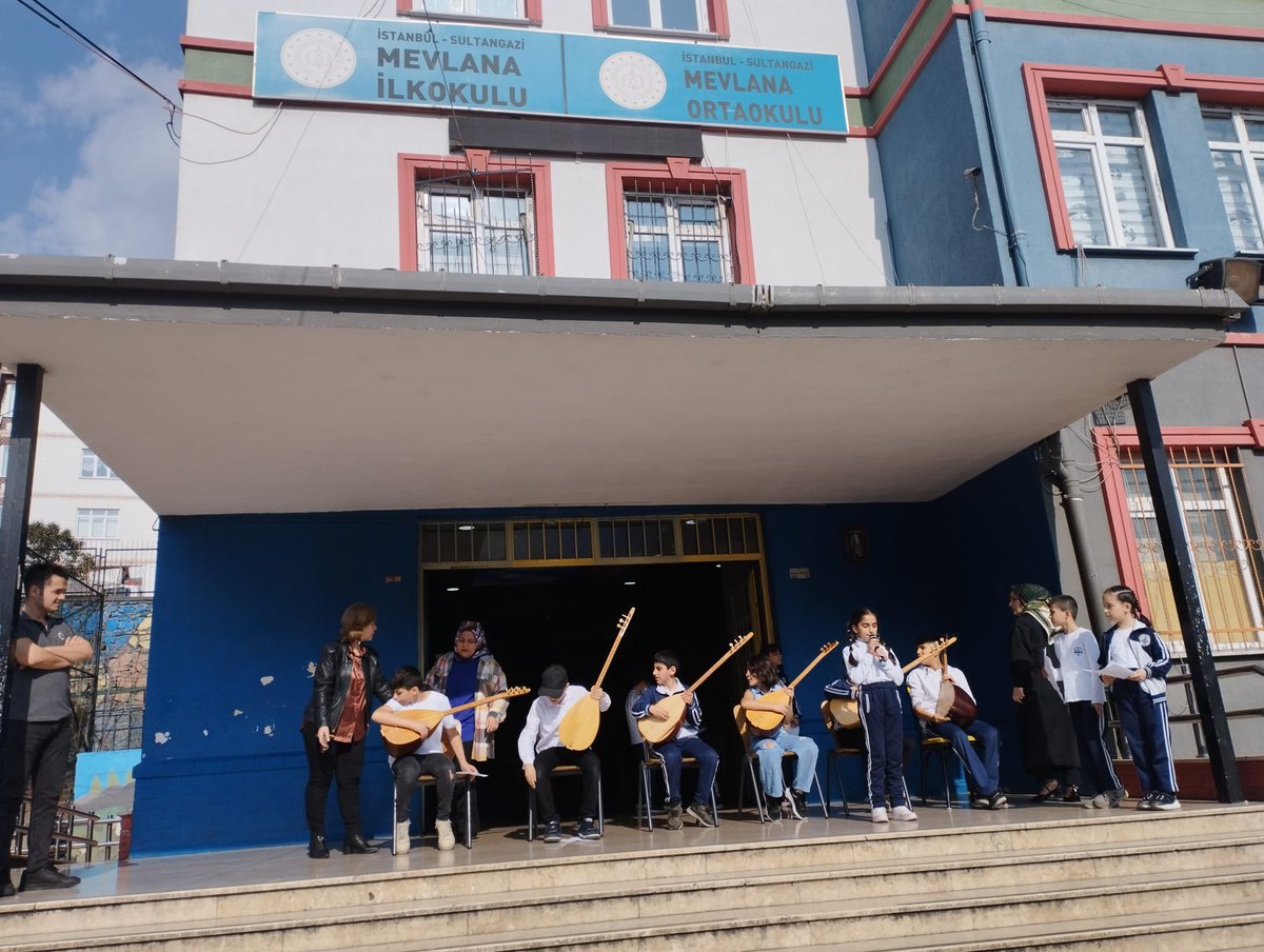 Çanakkale Zaferi'nin üstünden tam 109 yıl geçti ama Çanakkale geçilemedi 🇹🇷
18 Mart Çanakkale Zaferi Kutlu Olsun 🇹🇷 Aziz Şehitlerimizi saygı ve rahmetle anıyoruz <a href="/sultangazimem1/">Sultangazi İlçe Millî Eğitim Müdürlüğü</a> <a href="/necatitekbas/">Necati TEKBAŞ</a> <a href="/FahriyeElkin/">Fahriye Elkin</a> <a href="/mevlanaortao/">SULTANGAZİ MEVLANA ORTAOKULU</a> <a href="/MevlanaAnas/">Sultangazi Mevlana Anaokulu</a>