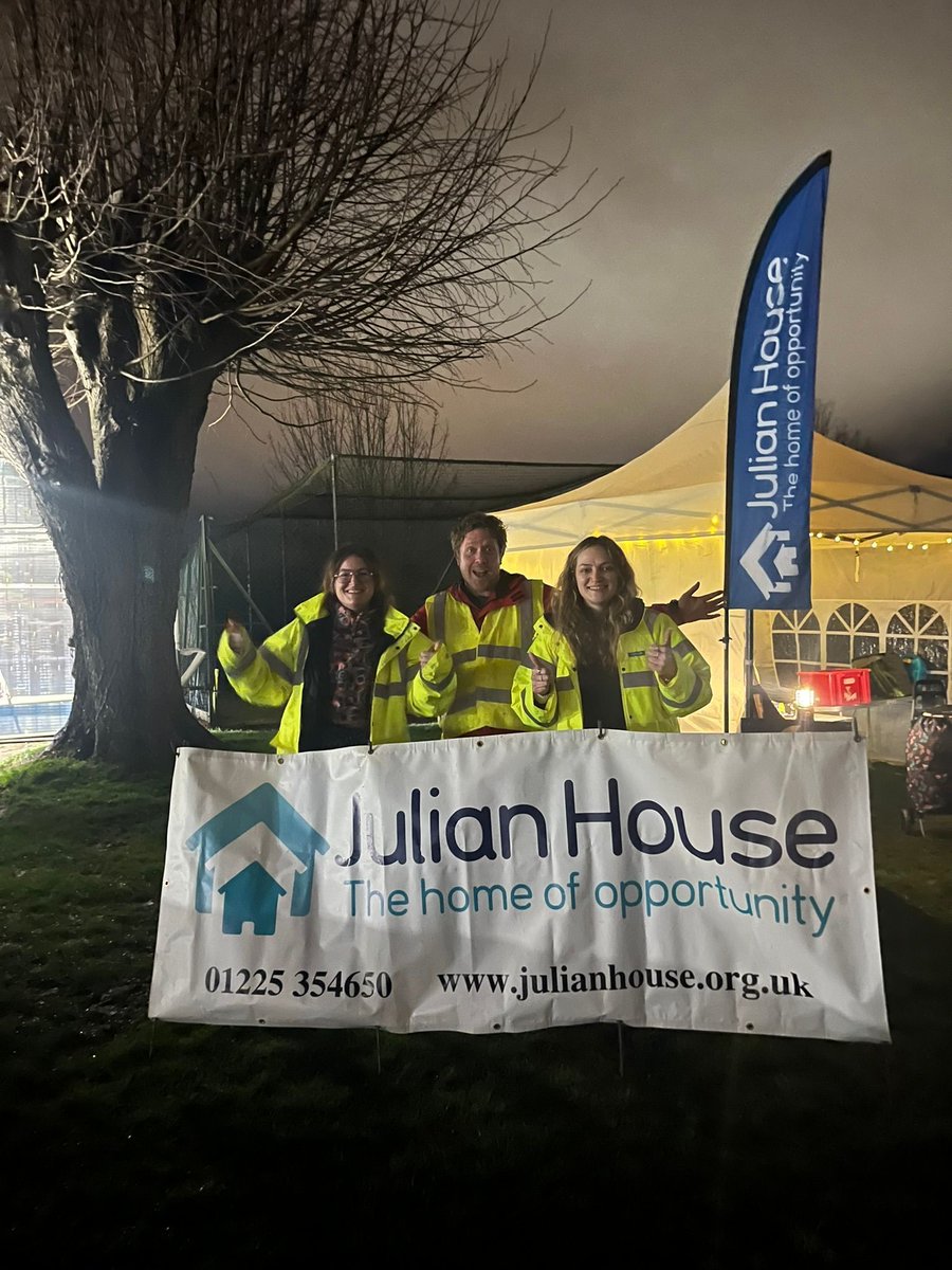 JulianHouseBas's tweet photo. 💥 Thank you to over 100 fundraising heroes who took part in the Big Basingstoke Sleep Out on Friday.
👍 Huge thank you to May's Bounty Sports Ground, @Lavazza coffee, L Hunt &amp; Sons Ltd,  @BasingstokeCommunityRadio, the deputy Lord Mayor of Basingstoke &amp; @LambBrooksSolicitors https://t.co/AfhZrGJr7g