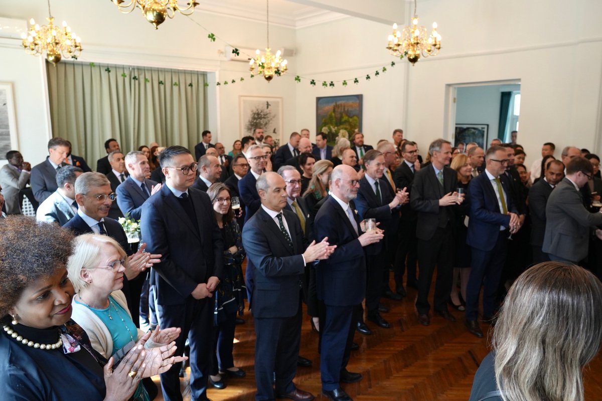 At a reception for the diplomatic community in Beijing, Minister McGrath spoke about this year’s #StPatricksDay theme “Ireland’s Future in the World”, reiterated the need for an immediate ceasefire in Gaza & expressed our continued solidarity with Ukraine #GlobalIreland #SPD2024