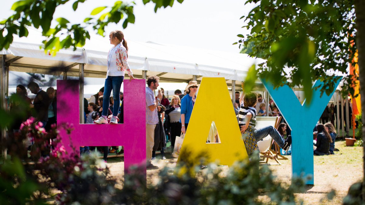 📢@unibirmingham will once again partner with @hayfestival this year for 2024! 🥳 Our dynamic speakers will be Dr Christopher Haworth & Dr Imogen Peck plus Dr Katharina Karcher with Yordanka Dimcheva Read our press release👉🏼ow.ly/fVlX50QVEX9