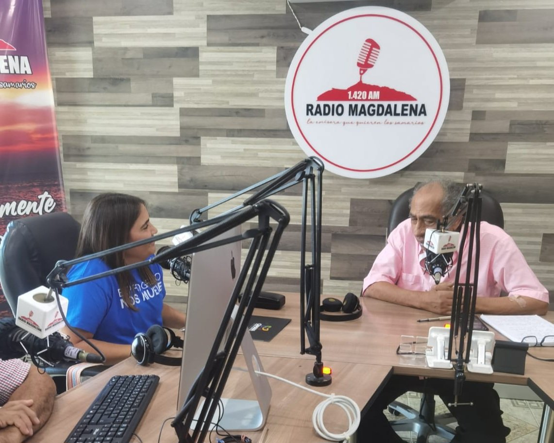 silviamedinar's tweet image. Hoy, estuvimos en las emisoras RCN y Radio Magdalena, invitando a los empresarios a renovar su matrícula mercantil hasta el 1 de abril, a seguir moviéndonos y trabajar por un futuro próspero para todos. #ElProgresoNosMueve #ProgresoParaTodos