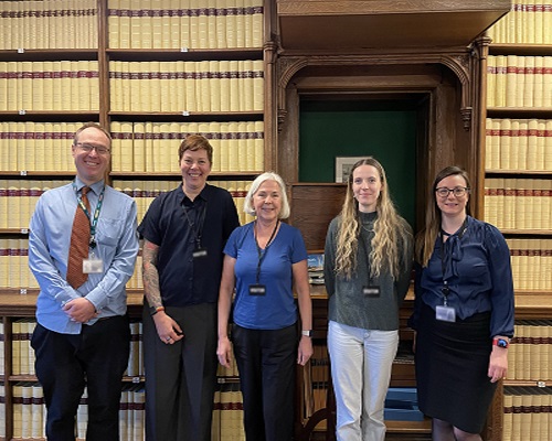 Instead of doing #BookOfTheWeek we visited the House of Commons library! A fantastic library that produces an incredible amount of useful information and research, with dedicated and knowledgeable staff. Thank you to all at <a href="/commonslibrary/">Commons Library</a>