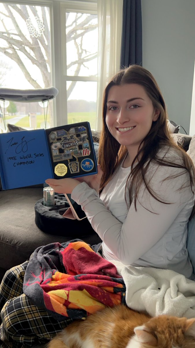 Thank you to <a href="/PinsInfiniti/">Infiniti Pins</a> for raffling off the <a href="/FlavaFraz21/">Todd Frazier</a> signed pin set. You made the #1 Frazier fan very happy!!