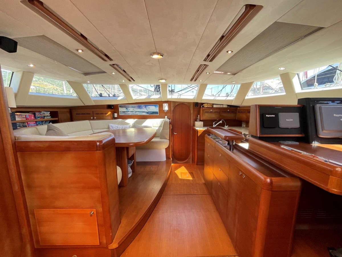 grabauyachts's tweet image. PRICE REDUCTION - 2006 Shipman 63 'FILIPPO E TOMASSO' for sale - Now Asking Euro 595,000 EU VAT paid - lying Sanremo - Carbon-hulled deck saloon performance sloop.

ow.ly/7ECt50QVTWI

#shipman63 #performanceyacht #performancecruiser #luxuryyacht #bluewatercruiser