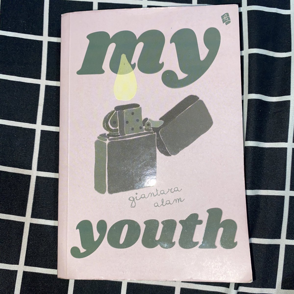 lokaleuryu's tweet photo. want to sell | wts ina | lfb

Preloved Novel My youth 55.000
incl pack minus admn oren dom jaksel bisa freeong and keep event 

condi nya masih bagus cuman sedikit kotor (di pict) ga ada yg kelipet

t. wts novel preloved bukune https://t.co/FKlf212FLp
