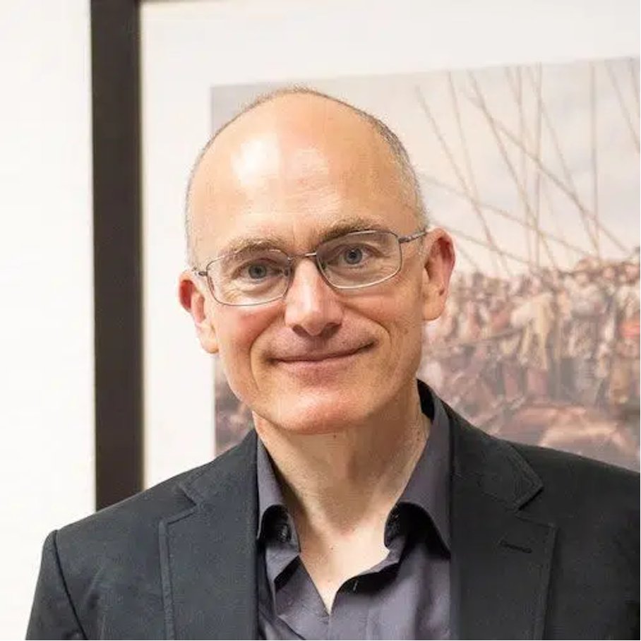 Looking forward to our next SHOC seminar on 15/04. Professor Peter Wilson (University of Oxford) will present a paper on 'Urban Hubs in Europe's Fiscal-Military System, 1530-1870', sharing findings from the @FiscalMilitary project! More info: tinyurl.com/ycyatdw9