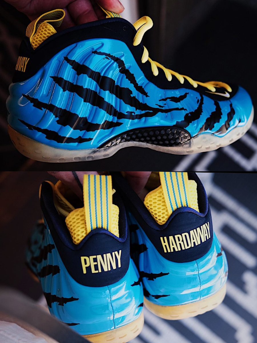 nike foamposite tiger