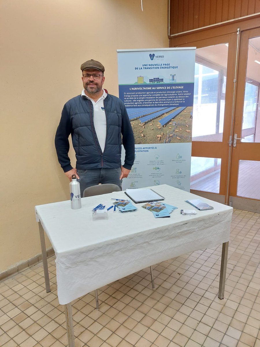 [Retour en images 📷]
Notre Responsable Territorial Agricole Eddie Geraz présentait au éleveurs bovins 🐂 de la Foire au Maigre de Rabastens de Bigorre nos solutions #agrivoltaïques.
Contactez-nous 📧 pour demander maintenant votre pré-analyse 📐gratuite, agripv@verso.energy!