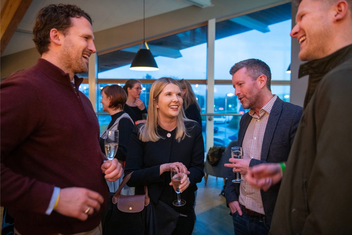 LA23NET's tweet image. New connections, cowbells and a mountain of scotch eggs... Yes, we did had a lot of fun speed networking last Thursday 😊
Browse our photos from the evening 👉 flic.kr/s/aHBqjBhTwa
See you all at @lakelandarts @windermerejetty for April&apos;s #LA23NET 🎨
#Cumbria #LakeDistrict
