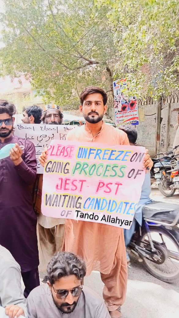 IsmailA66997771's tweet photo. #UnfreezePstJestprocess
We want justice 

@Eduministerpk
@MinisterEduGoS
@sh_narejo
@BBhuttoZardari 
@ECP_Pakistan
@SoomroOmer
@sindhinfodepart
@SELD_Sindh
@SindhCMHouse 
@KamranTessoriPk 
@haleemsomro 
@CMSindhMediaCel 
@sardarshah1
@MuradAliShahPPP

#UnfreezePSTJESTProcess https://t.co/42xSAHK1J9