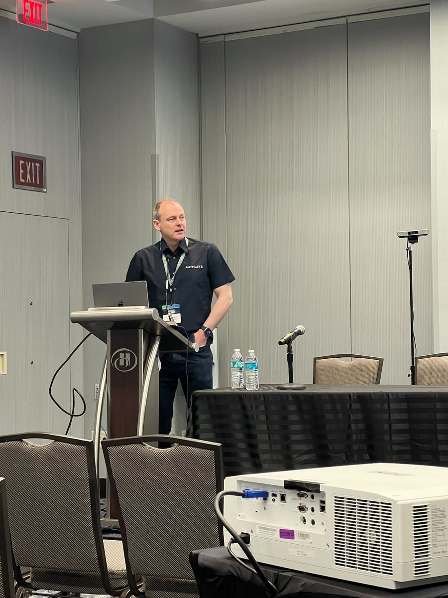 authlete's tweet photo. Thank you for joining #Authlete's sessions, visiting our booth, and connecting with us at the #FDXGlobalSummit! In case you missed it, you can download our open banking/open finance brochure from here: https://t.co/5xMSlvqKyv 
 
#OpenBanking #OpenFinance #FDXAPI https://t.co/Vppbqv7hf3