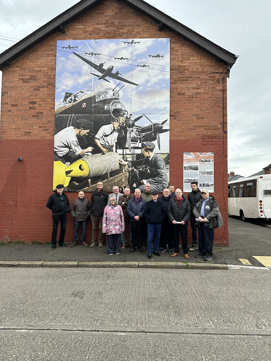 WWIIPolesNI's tweet photo. We had the pleasure of leading members of the Shankill Area Social History group on a tour of locations with significant Polish historical connections today 🇵🇱

#centralgoodrelations #NIExecutive #TBUC #PL20NI https://t.co/5aj0hmU6IV