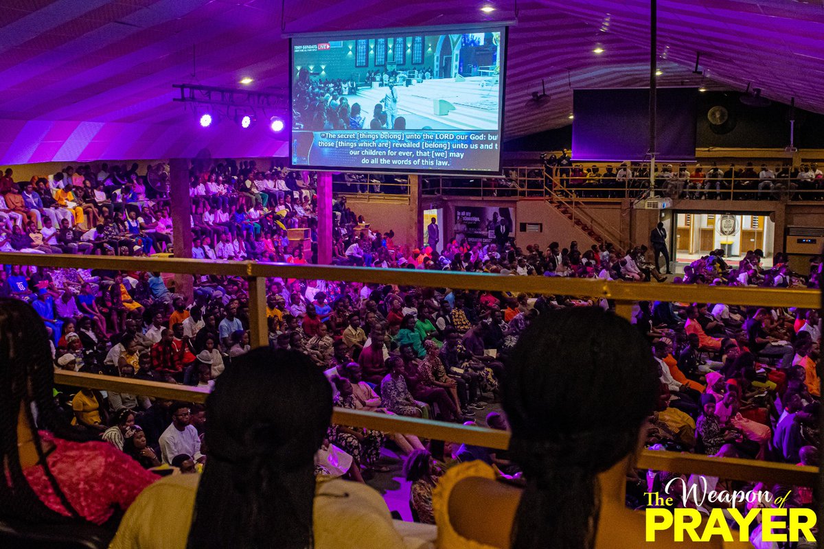 gospelhotspot0's tweet photo. The Weapon of Prayer, Sunday Faith and Revival service with Prophet Isaiah Macwealth.
(March 17th, 2024) - in pictures
.
.
.
#RevivalService
#arkoflight
#arkoflightforallnations https://t.co/skk55Xziul