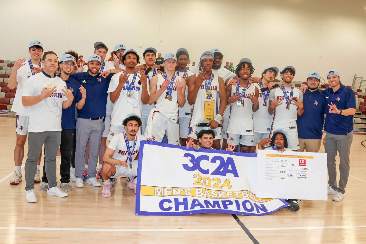 Perfect season? Ya, they did that. 

🗞️ 3c2asports.org/sports/mbkb/20…