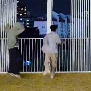 moreyourluv's tweet photo. 아니 한 명이 뛰어볼까?? 하면 그랳! 하고 같이 뛰는 이런 무해한 커플이 어디있냐고 나 진짜 이 둘이 상황극을 너무 즐겨서 너무 좋다… 쥬빵 상황극커플이야 https://t.co/EevM34hOAj