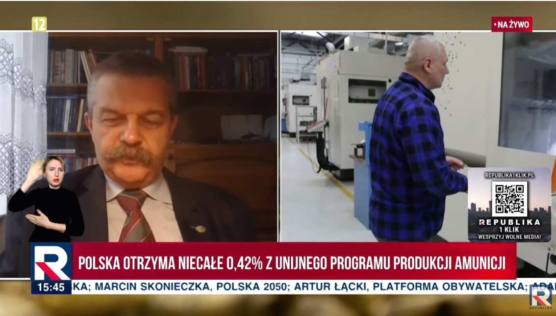 AdrianStankowsk's tweet photo. #RepublikaPoPołudnu w Telewizja Republika. Moim gościem jest Prof. Przemysław #Żurawski vel #Grajewski.
Zapraszamy do @RepublikaTV https://t.co/QCF8TuAMZQ