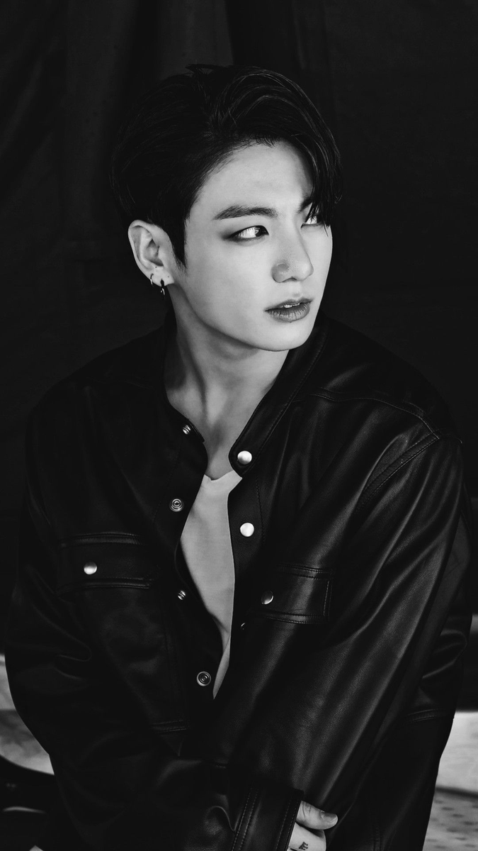 Aamyungv's tweet photo. Anagapesis; #taekookau 

The Taekook arc of the Yoonmin au, Absquatulate —

The email notification is bright on the screen. The more he looks at it, the faster his heart beats. The name is familiar, yet he has no idea why that woman is contacting him out of everyone else.

“From Sarang, with love,” the email says.