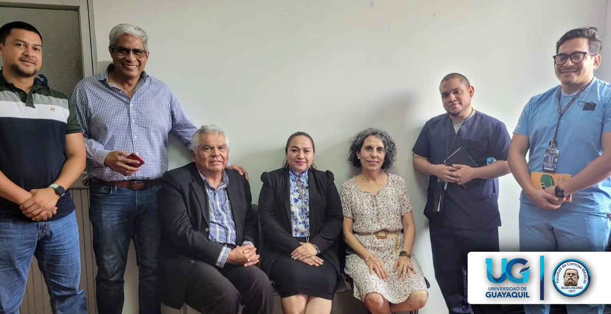 La Dra. María Antonieta Touriz, decana y el Dr. Manuel Balladares Mazzini, Subdecano de nuestra facultad mantuvieron una reunión de trabajo con el Dr. Roberto Briones, gerente del H. León Becerra, para establecer convenios con la Benemérita Sociedad Protectora de la Infancia.