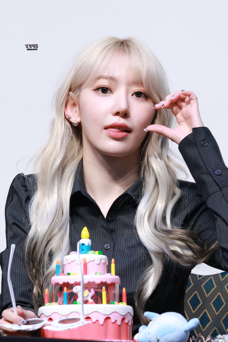 인간 벚꽃🌸 tweet media