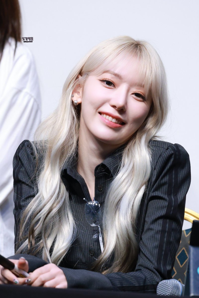인간 벚꽃🌸 tweet media