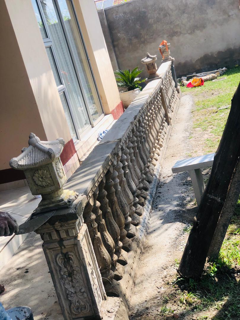 Kudzie46390659's tweet photo. @killerzivhu1 Mutipewo basa mkoma we specialise in moulding,,contacts for calls 0778296468 https://t.co/mw4PO0PJNR