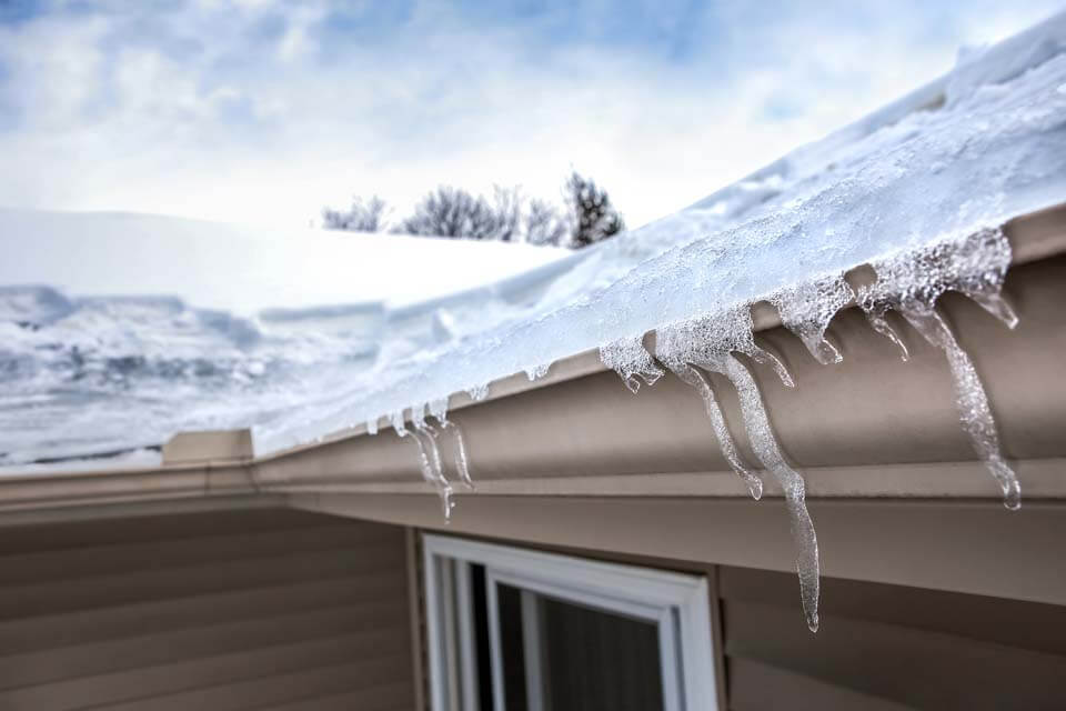 EliteHeart19679's tweet image. Ice dams can cause serious damage to your roof and home.  Learn more about how ice dams form and how our experts can help keep your roof safe!

#HeartlandEliteRoofing #IceDamPrevention #WinterRoofProtection

heartlandroofingkc.com/how-to-prevent…