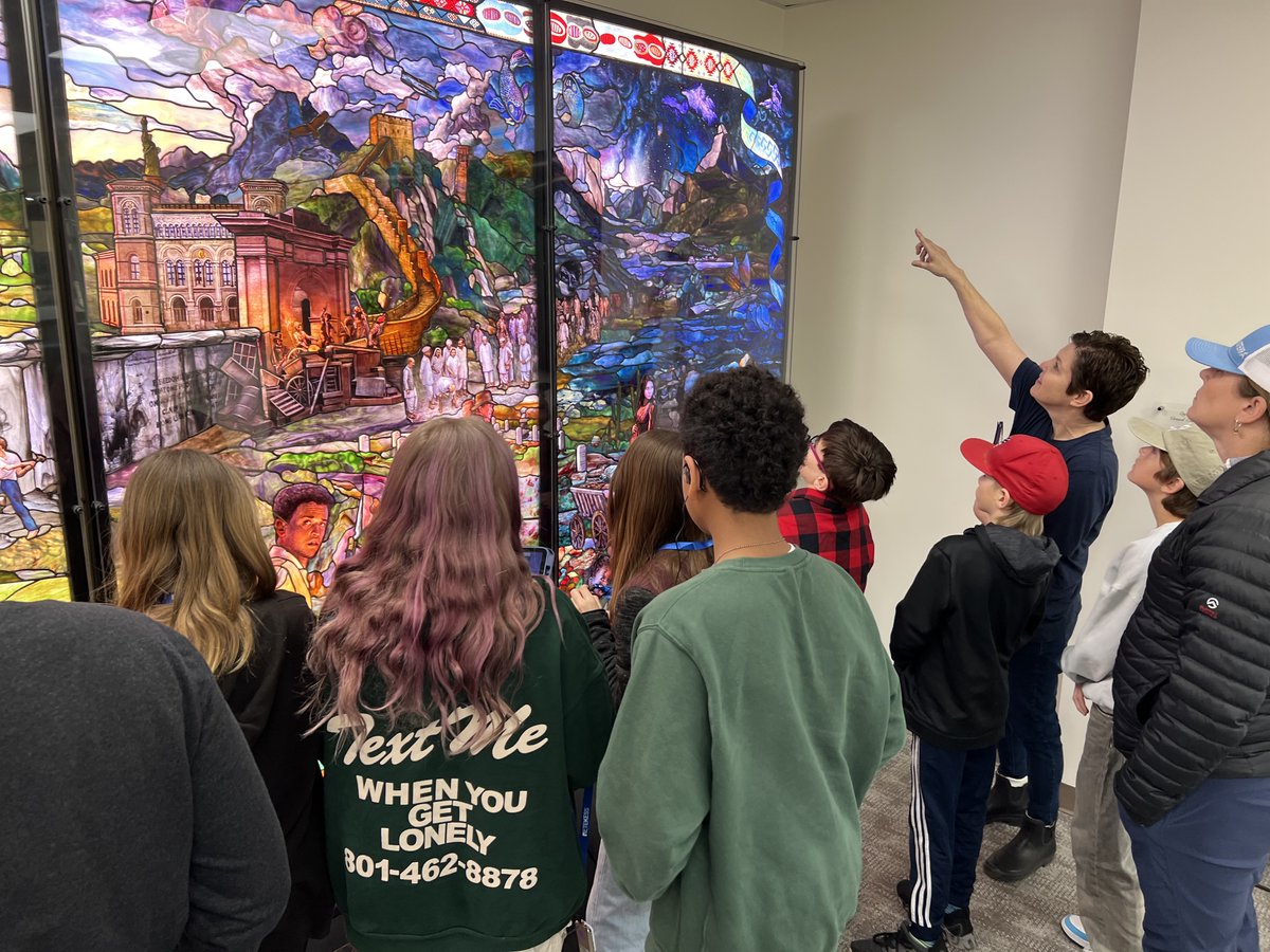 roots_humanity's tweet photo. Ignite Entrepreneurship Academy students had their first visit to the Roots of Humanity’s 7 Pillars of Humanity stained-glass windows, currently on display in the gallery. Using the AR app, the students experienced the art and history contained in the panels. #rootsofhumanity https://t.co/WvR9UuUNDP