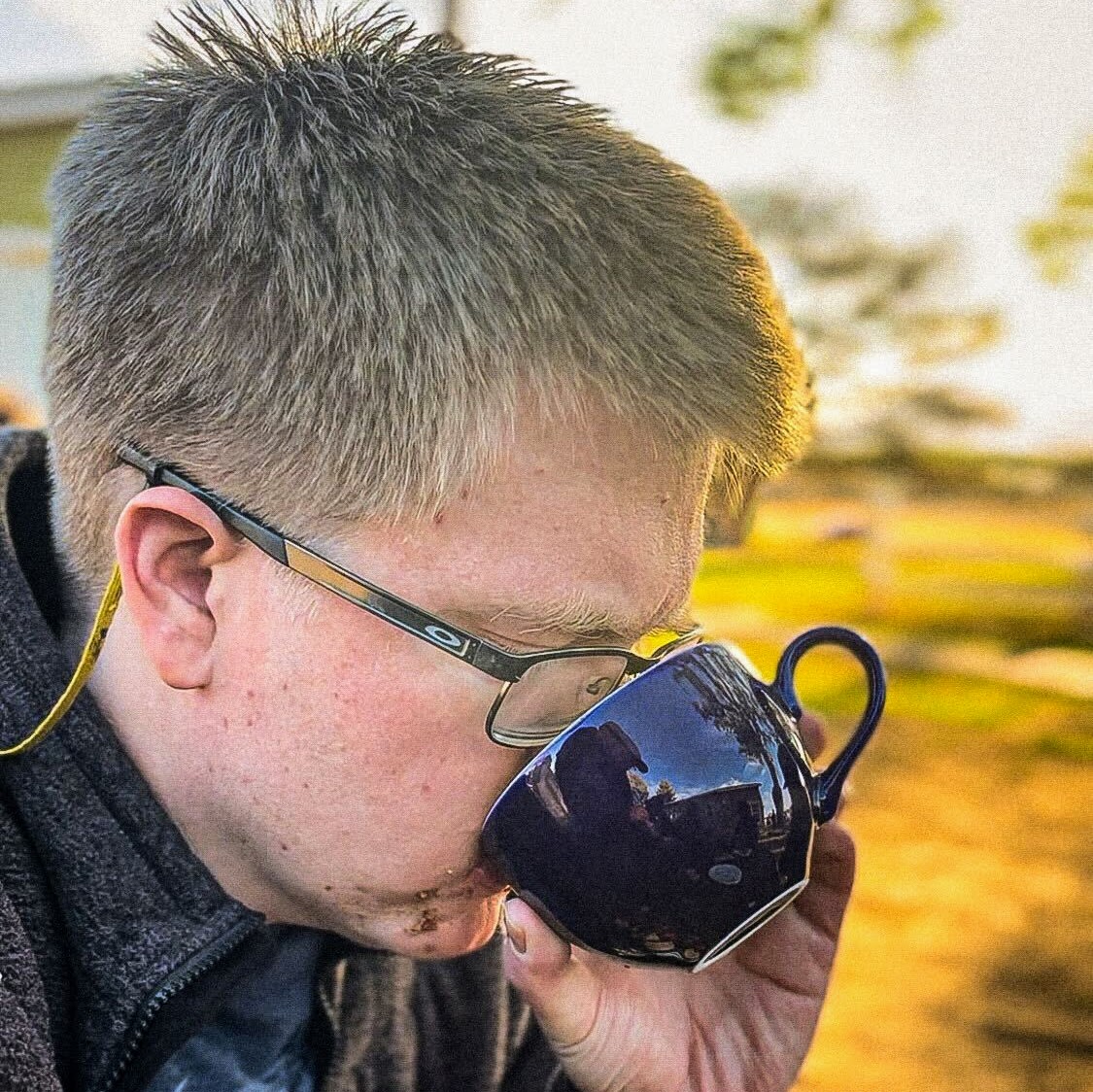 Echoinghope's tweet photo. Thrilled to host Bisbee Coffee Roasters at EHR! Their kindness to Chuy, is a true testament to community spirit. Bringing Chuy's favorite activity to the ranch for all to enjoy is a beautiful example of inclusion. Grateful for our Bisbee family! #AutismStrong #Neurodiversity https://t.co/WQ7CrBiSqT