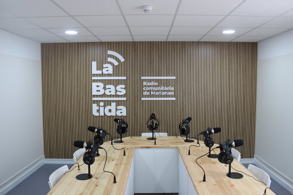 💥 Neix La Bastida, la nova ràdio comunitària del barri de Marianao de Sant Boi de Llobregat. Un espai de la <a href="/FMarianao/">Fundació Marianao</a> per a la producció i distribució de pòdcasts i videopòdcasts on la comunitat és la protagonista.