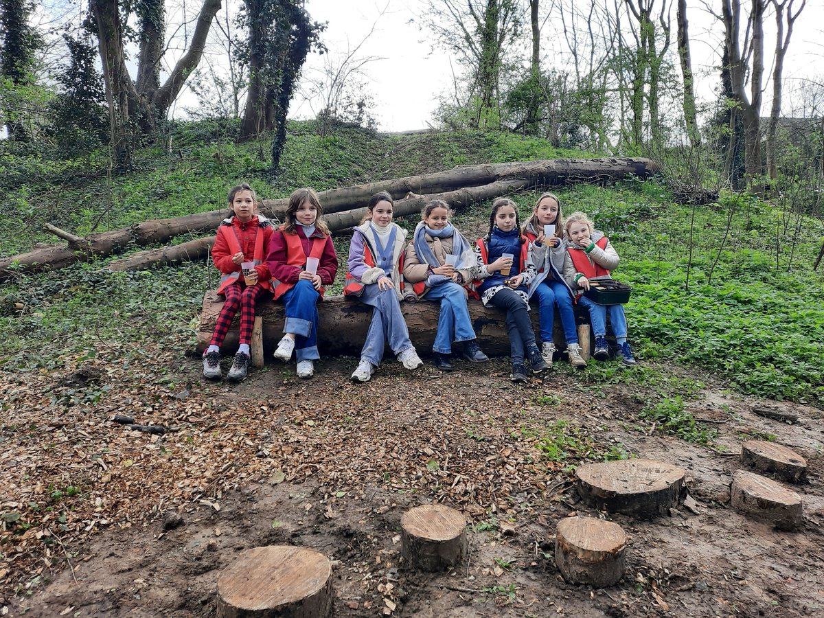 INL-ploegen richten de holle wegen van Borgtstraat en Nieuwe Schapenweg in Grimbergen in voor meer natuur en voor de buurt prez.ly/tjIc