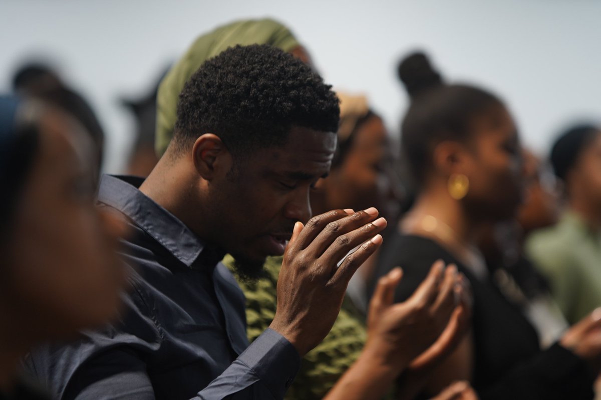 RPFEurope's tweet photo. Sunday Service Recap

Title: I Am Perfect In God✨

It is possible to be one with the Father !

On Sunday we were taken through the word of God to be reminded that we are perfect in Him whether by our nature, our position with Him and oneness with His Spirit.

#Psalm139v14 #Jesus https://t.co/eUieFxhfk2