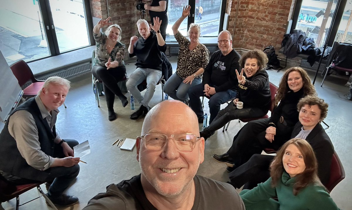 ABBATheFans's tweet photo. The Belgian accordion-playing philosopher Kristof Van Rossem likely facilitated the world's first philosophical workshop on ABBA yesterday 🤩🤔 🎥 For The Fans, a documentary. Coming soon enough… 🎞️📱📺 
Followed by Lisa Stokke's 'Lisa Loves ABBA'  🪗🎹🎸🎤 #abba #Philosophy https://t.co/Aj0iEBxDYn