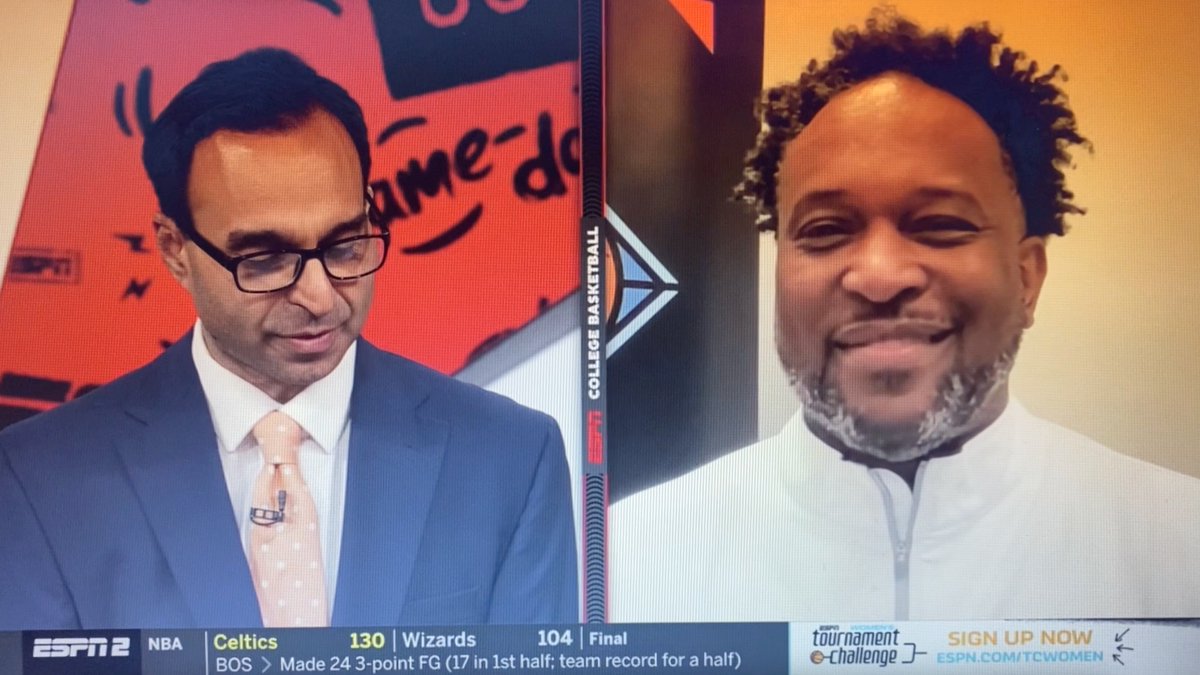 last night, New Orleans vice president of athletics and recreation and chair of @NITMBB, @TimDuncanAD was interviewed on ESPN2🤩