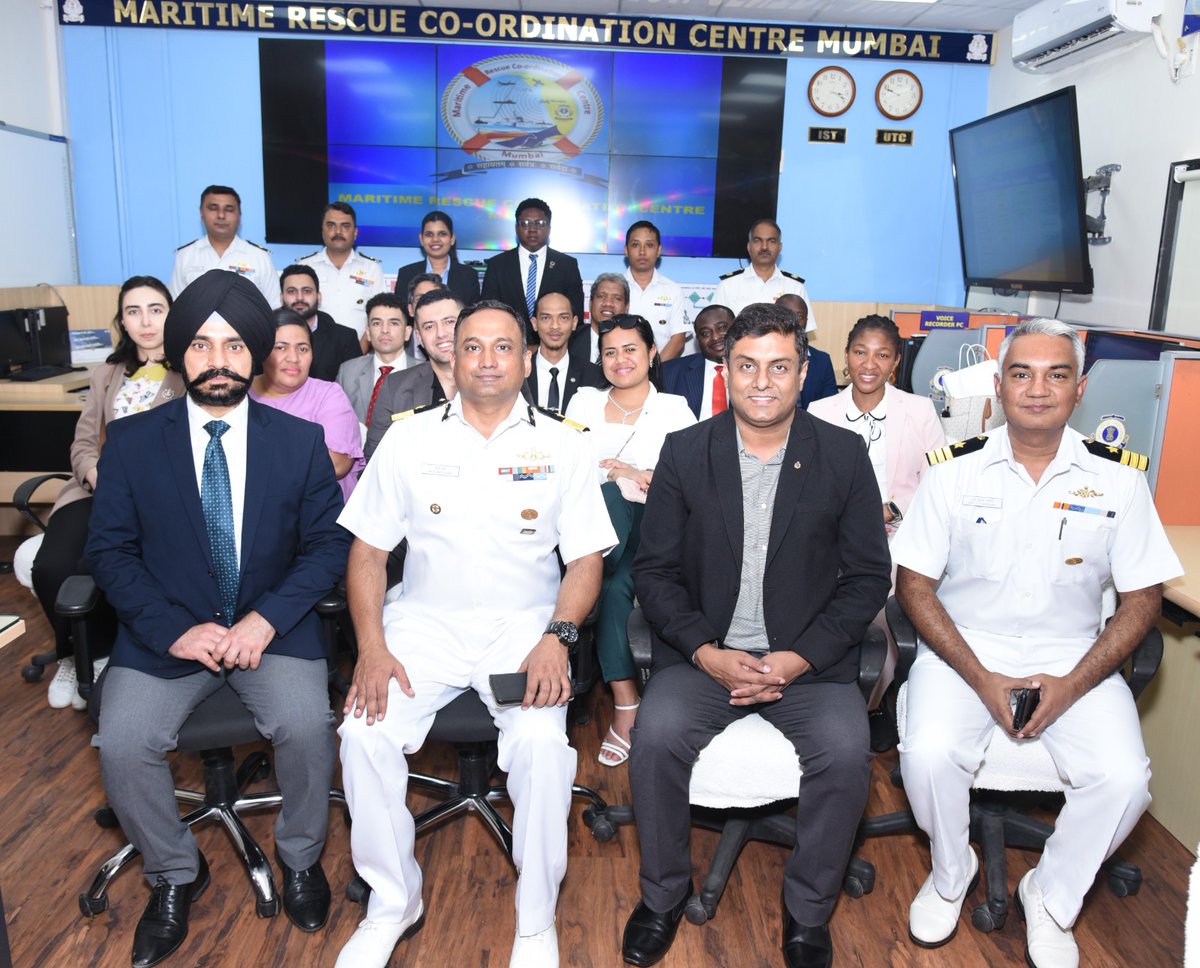 Delegation from World Maritime University #WMU Sweden alongwith representatives from Indian Maritime Administration visited @IndiaCoastGuard Regional HQ (West), #MRCC Mumbai & PCV ICGS Samudra Prahari on 18 Mar 24.(1/2) @giridhararamane