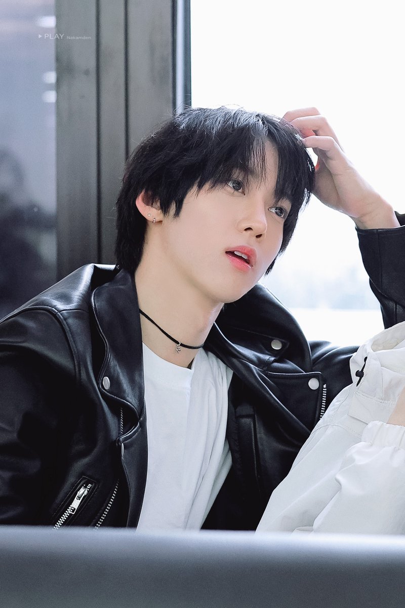 play_nkd's tweet photo. 240117 🖤
#앰퍼샌드원 #AMPERSANDONE
#KAMDEN #나캠든 #나두빈 https://t.co/6twkEJQVuE