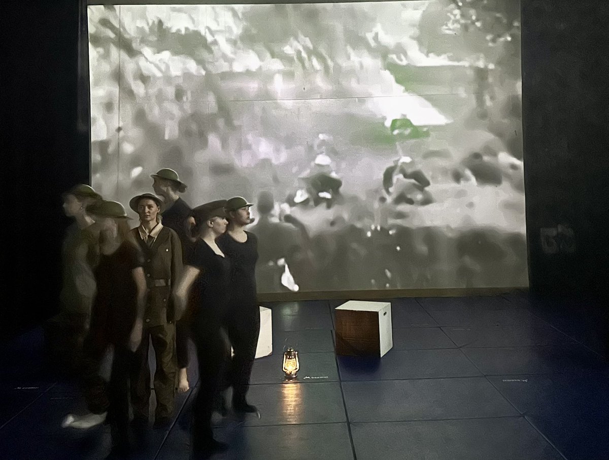 HeathfieldDrama's tweet image. Wishing the UVI all the best for their A-level performance exam tomorrow afternoon. #ww1 #devised @HeathfieldAscot @DirectorSixth