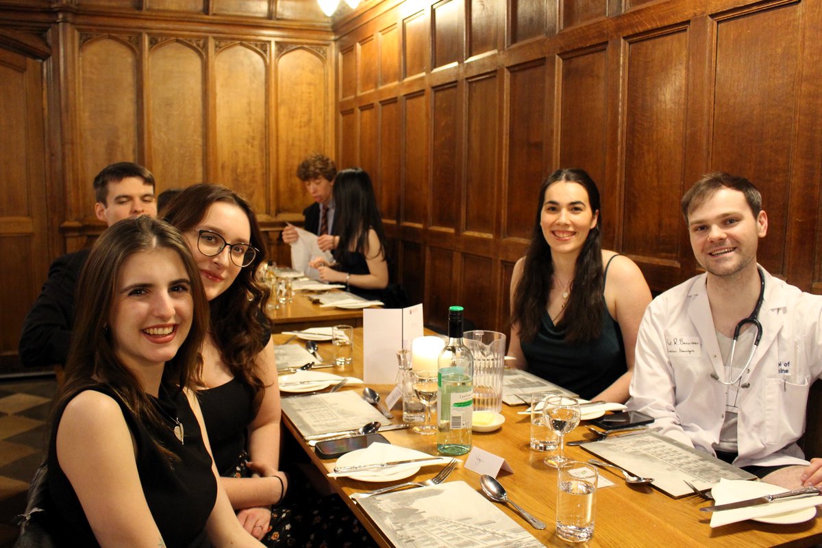 The first term of 400 is over, but there’s more to come! 

Check out what’s going on here rb.gy/8mrt0d, and in the meantime, enjoy these snaps from the 1624 Banquet our students enjoyed in 8th Week! (Dress code was Pembrokians Through the Ages – how many can you spot?)