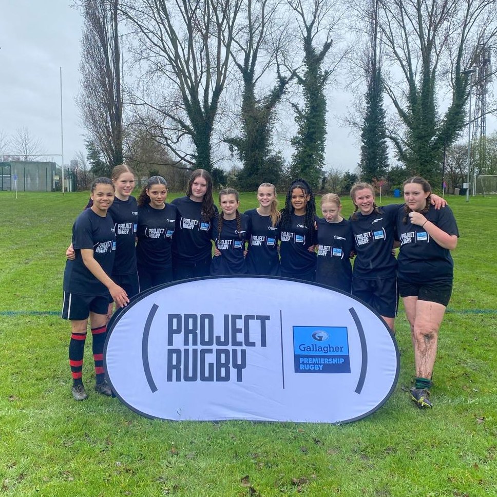 BrisBearsFound's tweet image. We were at HQ last week for the #ProjectRugby 1⃣0⃣0⃣,0⃣0⃣0⃣ participant festival 🏟️ 

Thank you to @aps_pe, @oabrislington and @st_berns for supporting and allowing us to take 🔟 amazing girls for a brilliant experience 💫

Played some pretty good rugby in the ☔️ as well! 🐻