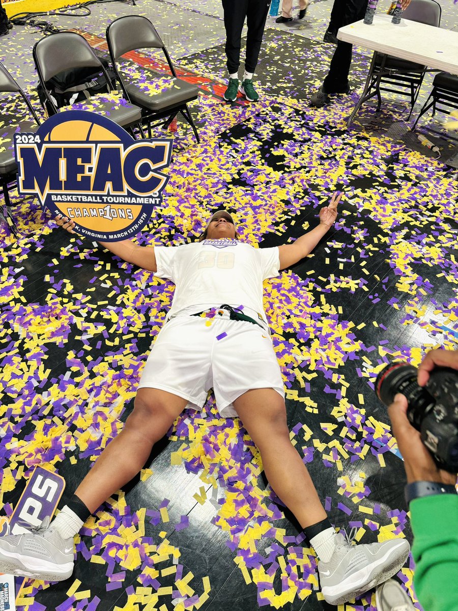 Paris Mullins tweet media