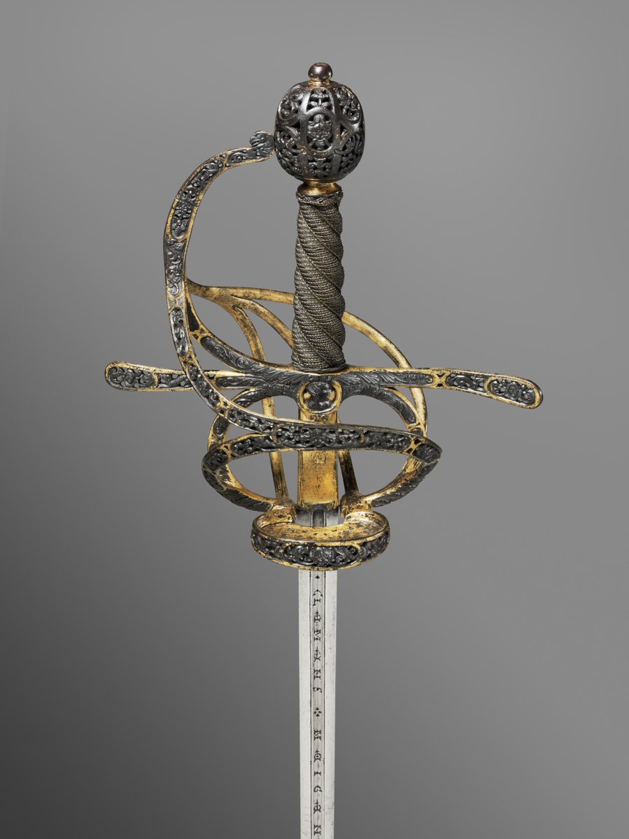 Here's some beautiful weapons from Philadelphia's Museum of Art.

A partisan made for the royal guard of Louis XIII, circa 1610s, and a rapier by bladesmith Clemens Meigen, circa 1550-1610.

Accession Numbers:  1930-1-162 and 1977-167-607
Website: philamuseum.org