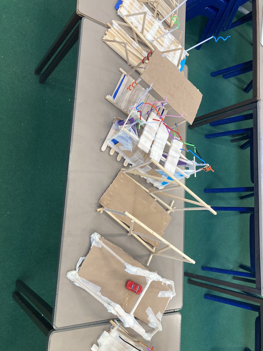 LittleStokePS's tweet photo. Y5 had a fantastic day making rigid, bridge structures. They used triangulation to strengthen and hand saws and glue guns to construct. Finally all bridges were tested and could all hold at least 1.5kg #LSPSlearning https://t.co/bjhYVpl4Ku