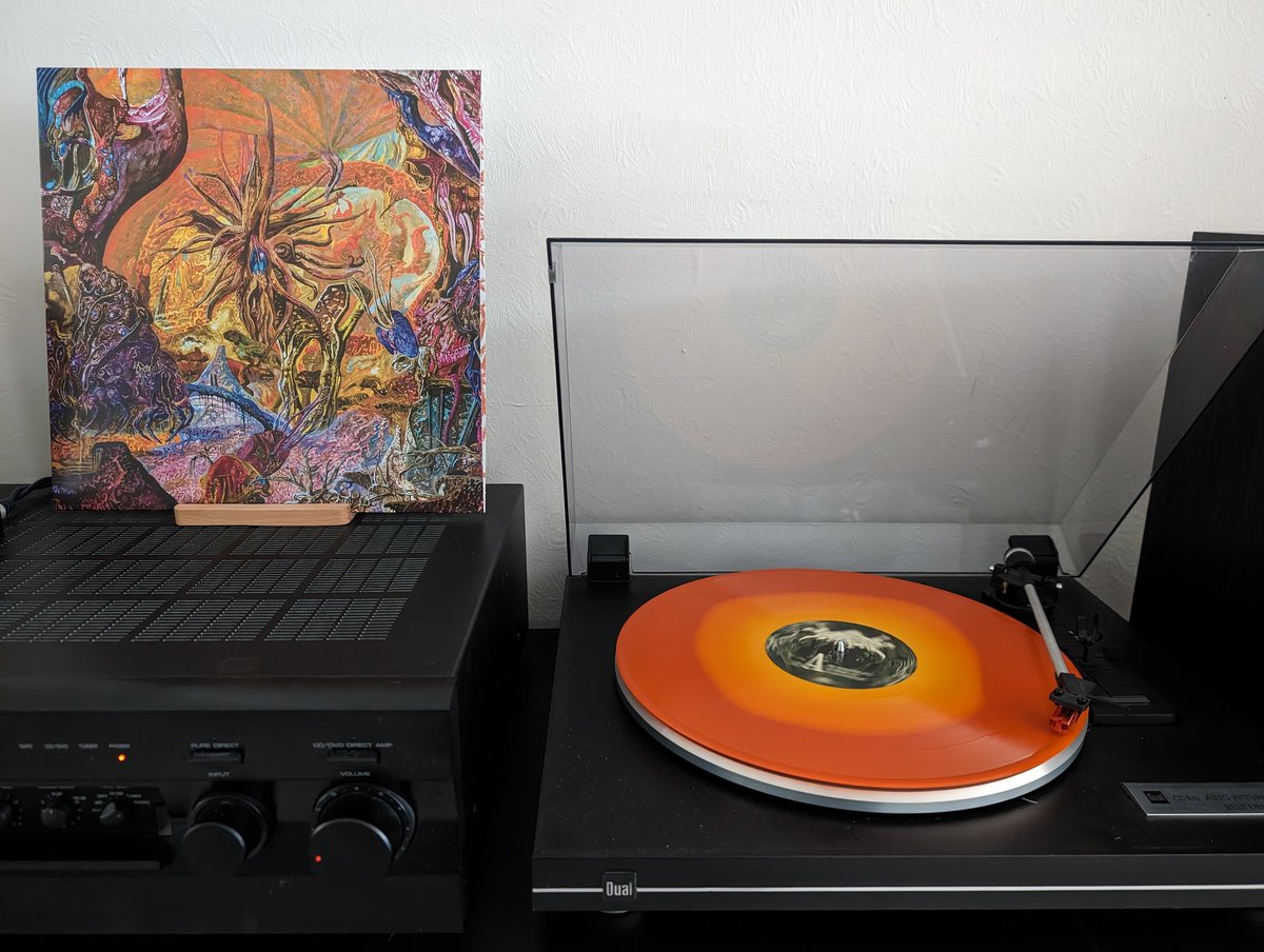 JoeyTregenza's tweet photo. All hail the Slimelord!!! 🤟🤟🤟 #slimelord #deathmetal #vinyl #nowspinning https://t.co/AnQGggDPtF